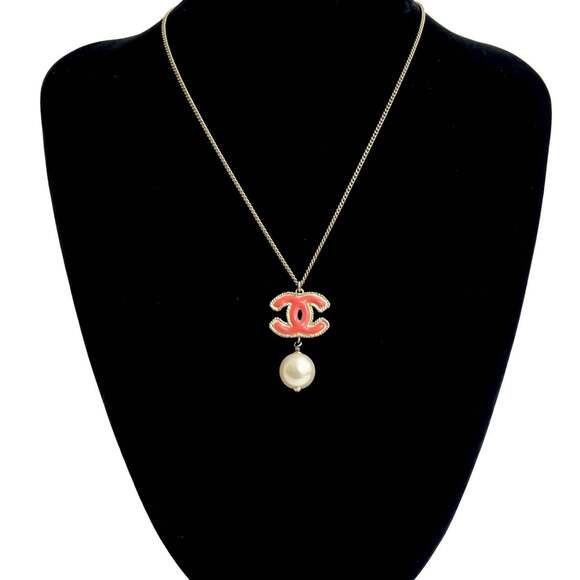 CHANEL Pink Pearl Logo Necklace